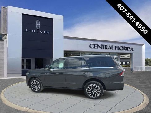 New 2026 Lincoln Navigator Black Label AWD/4WD image 5