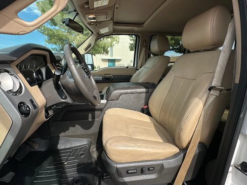 Used 2015 Ford F350 Lariat w/ Lariat Ultimate Package AWD/4WD image 12