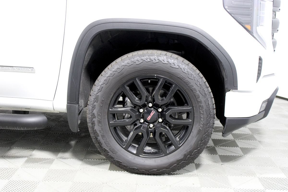 Used 2026 GMC Sierra 1500 Elevation w/ Elevation Select Package AWD/4WD image 8