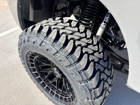 Used 2026 RAM 2500 Laramie w/ Night Edition image 9