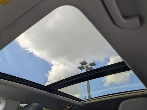 Used 2025 Mercedes-Benz GLS 450 4MATIC image 24