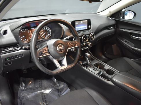 Certified 2023 Nissan Sentra S image 4