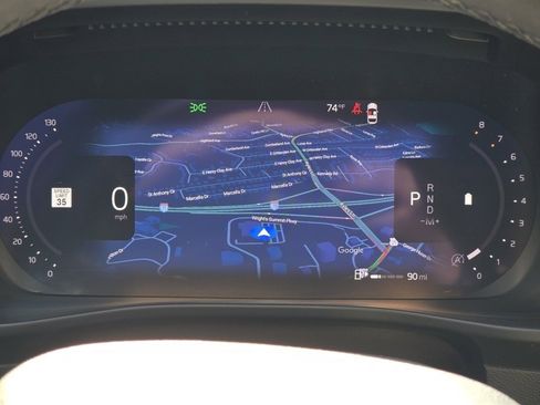 Used 2023 Volvo XC40 B5 Plus w/ Protection Package Premier image 34