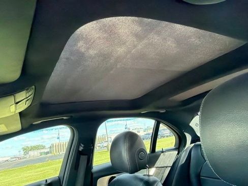 Used 2018 Mercedes-Benz C 300 4MATIC Sedan w/ Multimedia Package image 27