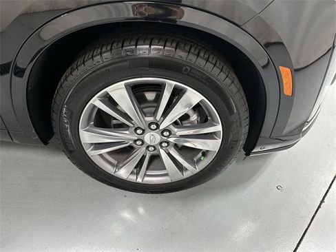 Certified 2025 Cadillac XT6 Premium Luxury image 20