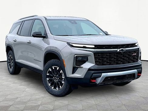 New 2026 Chevrolet Traverse Z71 w/ Driver Confidence Package image 1