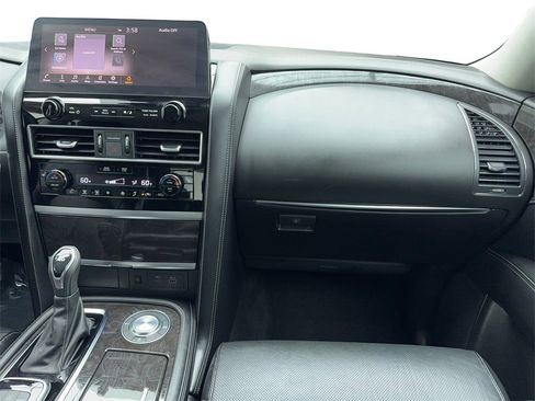 Used 2024 INFINITI QX80 Luxe image 19