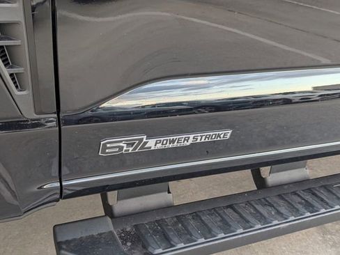 New 2026 Ford F250 XLT w/ XLT Premium Package AWD/4WD image 6
