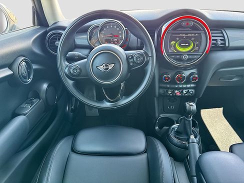 Used 2017 MINI Cooper 2-Door Hardtop FWD image 27