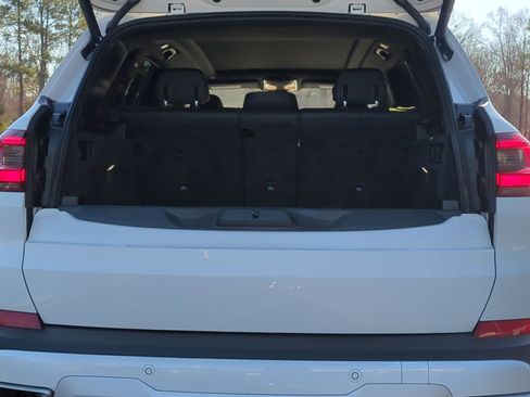 Used 2021 BMW X5 xDrive40i w/ Premium Package 2 image 32