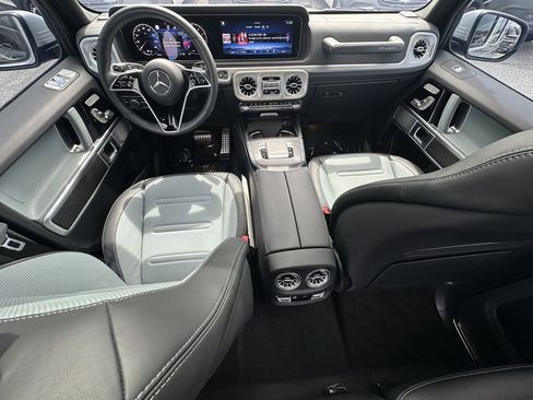 Certified 2025 Mercedes-Benz G 550 image 27