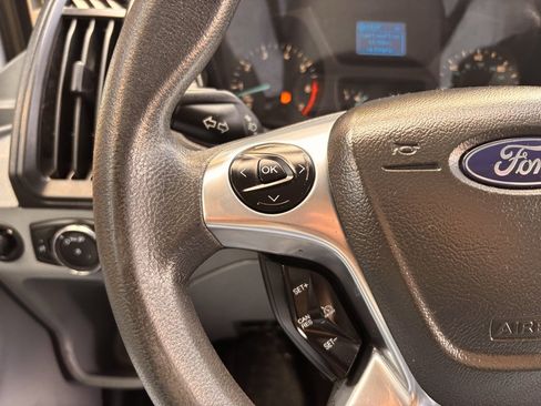 Used 2019 Ford Transit 250 148 Medium Roof image 4