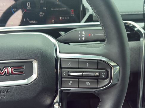 Used 2026 GMC Sierra EV Elevation image 18