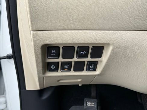 Used 2019 INFINITI QX60 Luxe w/ Sensory Package image 17