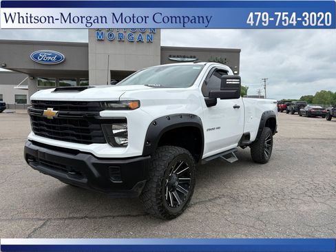 Used 2024 Chevrolet Silverado 2500 W/T AWD/4WD image 1