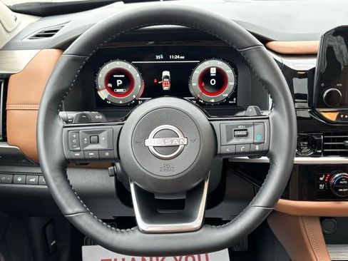 New 2025 Nissan Pathfinder Platinum w/ Cargo Package image 10