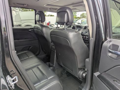 Used 2015 Jeep Patriot High Altitude image 17