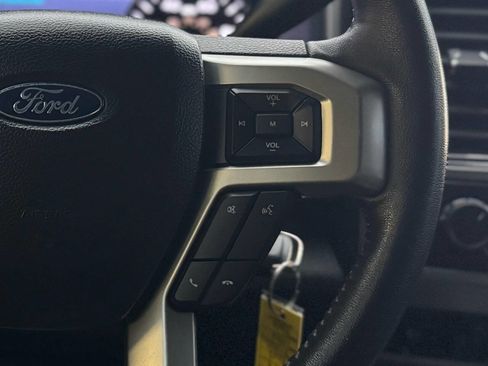 Used 2019 Ford F250 Lariat w/ Lariat Value Package image 33