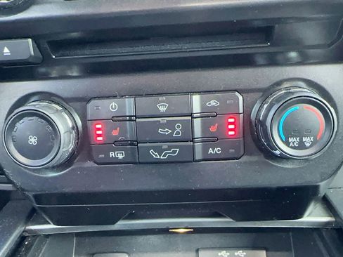 Used 2016 Ford F150 XLT w/ Equipment Group 302A Luxury RWD image 15