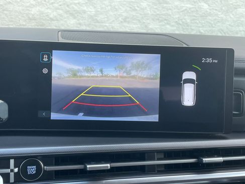 Used 2025 Hyundai Santa Fe SEL image 25