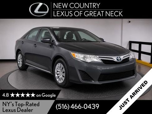 Used 2013 Toyota Camry XLE w/ Leather Pkg FWD image 1