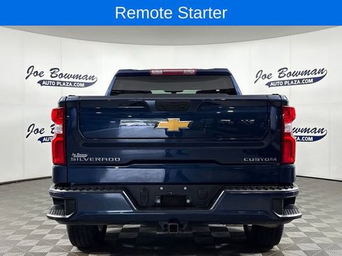 Used 2022 Chevrolet Silverado 1500 Custom AWD/4WD image 7