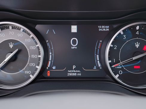 Used 2022 Maserati Ghibli Modena Q4 AWD/4WD image 42
