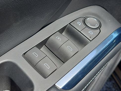 Certified 2024 Chevrolet Traverse LT FWD image 25