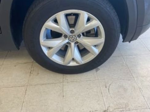 Used 2018 Volkswagen Atlas SE AWD/4WD image 28