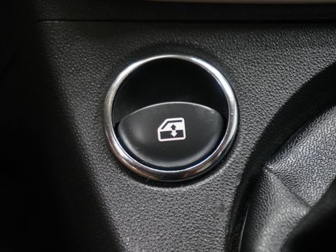 Used 2015 FIAT 500 Pop image 16