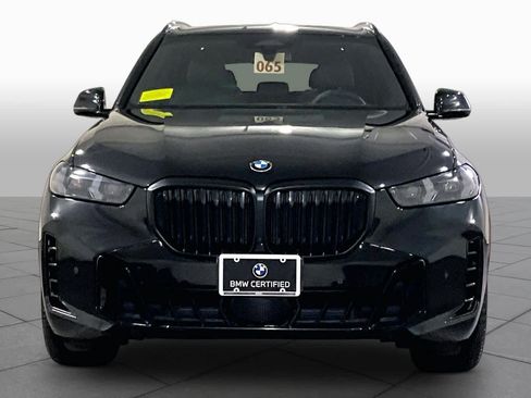 Used 2024 BMW X5 xDrive40i w/ M Sport Package AWD/4WD image 3