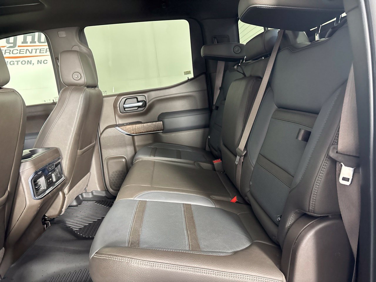 Used 2021 GMC Sierra 1500 Denali w/ Denali Ultimate Package AWD/4WD image 24