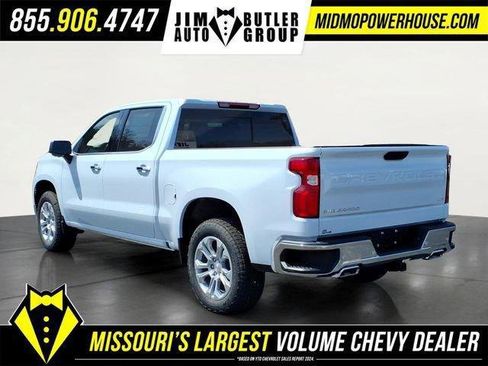 New 2026 Chevrolet Silverado 1500 LTZ w/ LTZ Premium Package AWD/4WD image 4