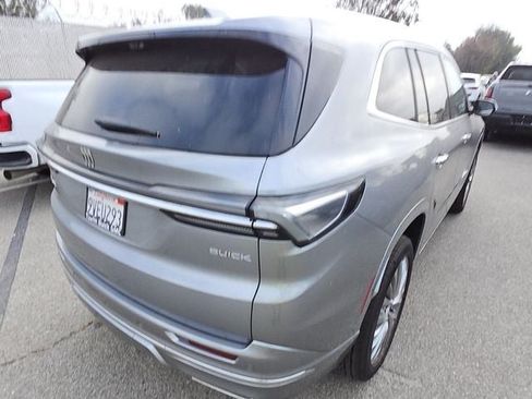 Used 2026 Buick Enclave Avenir w/ Super Cruise Package AWD/4WD image 5