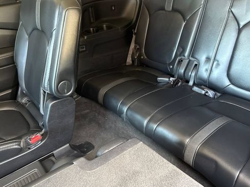Certified 2024 Honda Pilot EX-L image 17