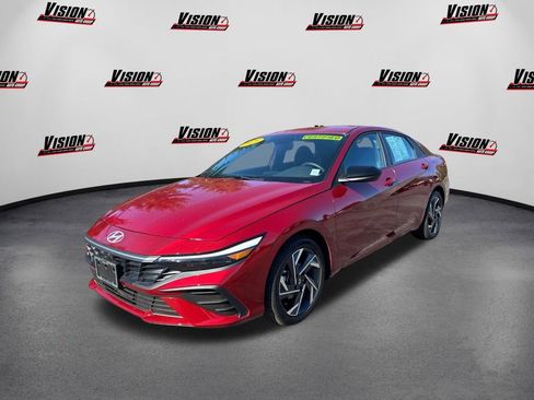 Certified 2025 Hyundai Elantra Sport image 1