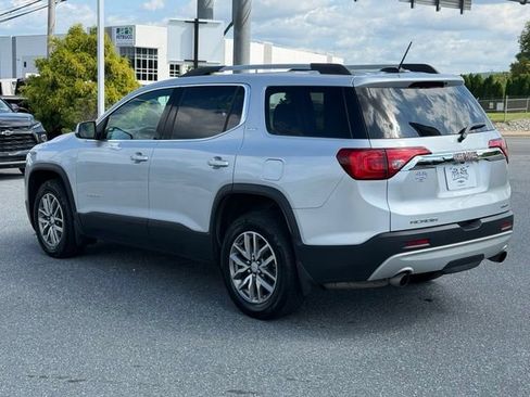 Used 2018 GMC Acadia SLE AWD/4WD image 11