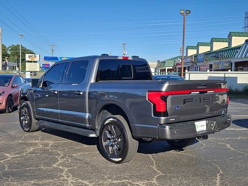 Used 2023 Ford F150 Lightning Lariat image 2
