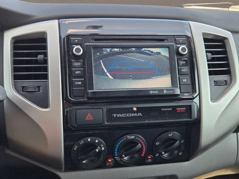 Used 2015 Toyota Tacoma PreRunner w/ TRD Sport Package RWD image 28