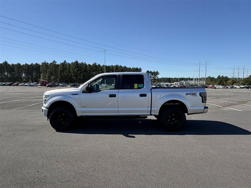 Used 2017 Ford F150 XL w/ Equipment Group 101A Mid AWD/4WD image 12