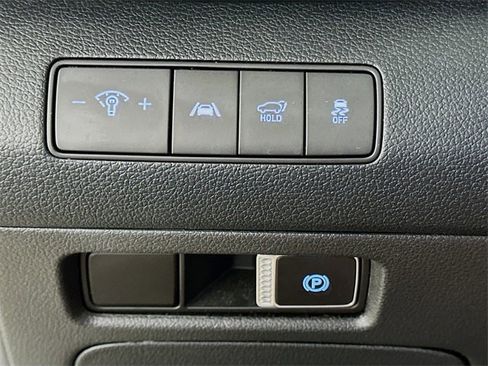 Used 2023 Hyundai Santa Fe SEL w/ Cargo Package image 21