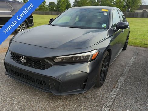 Used 2025 Honda Civic Sport image 1