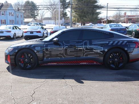 Used 2023 Audi RS e-tron GT image 8