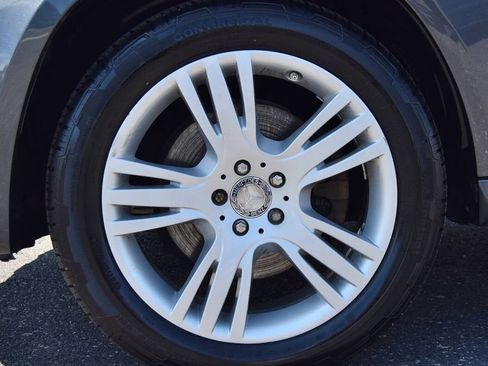 Used 2015 Mercedes-Benz GLK 350 4MATIC image 55