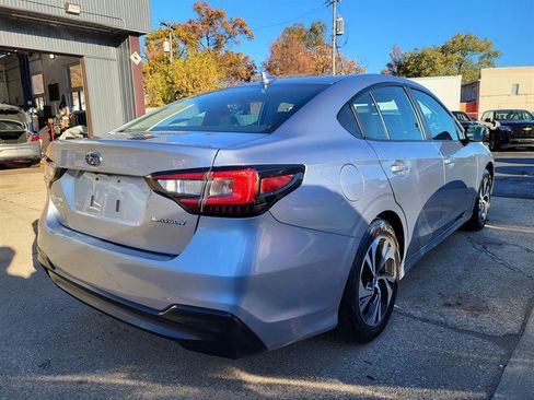Used 2024 Subaru Legacy Premium image 4