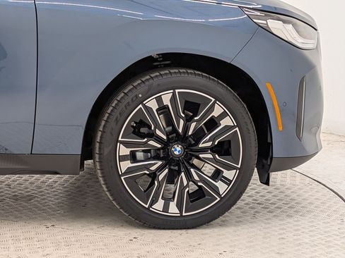 New 2026 BMW X3 xDrive30i w/ Premium Package AWD/4WD image 12