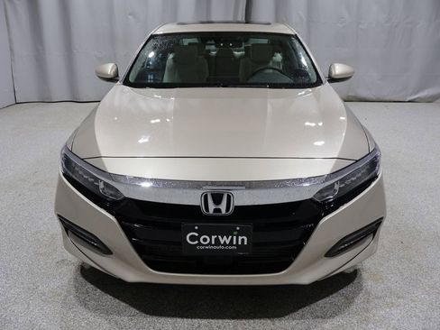 Used 2018 Honda Accord EX image 7