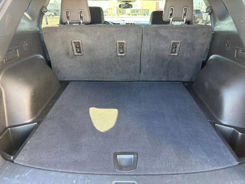 Used 2020 Chevrolet Blazer LT image 36