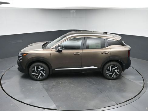 New 2026 Nissan Kicks SV image 38