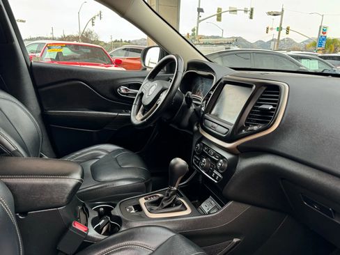 Used 2016 Jeep Cherokee High Altitude image 26